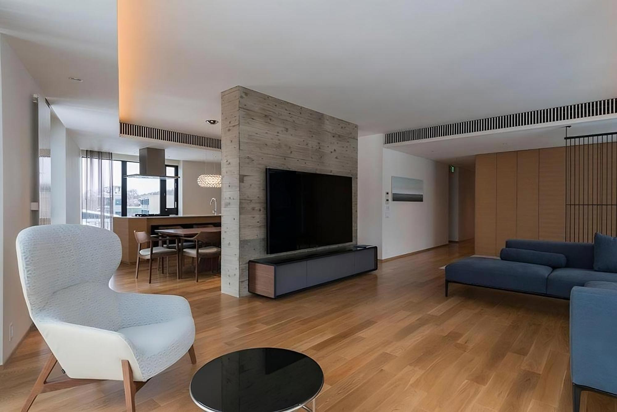 Kozue Apartman Kucsan Kültér fotó
